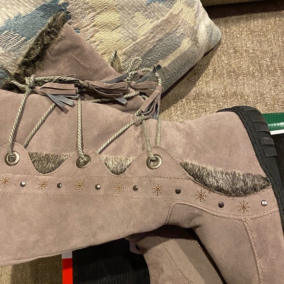 NIB Bucco knee Tall Fur Lined Boots - Picture 5 of 6